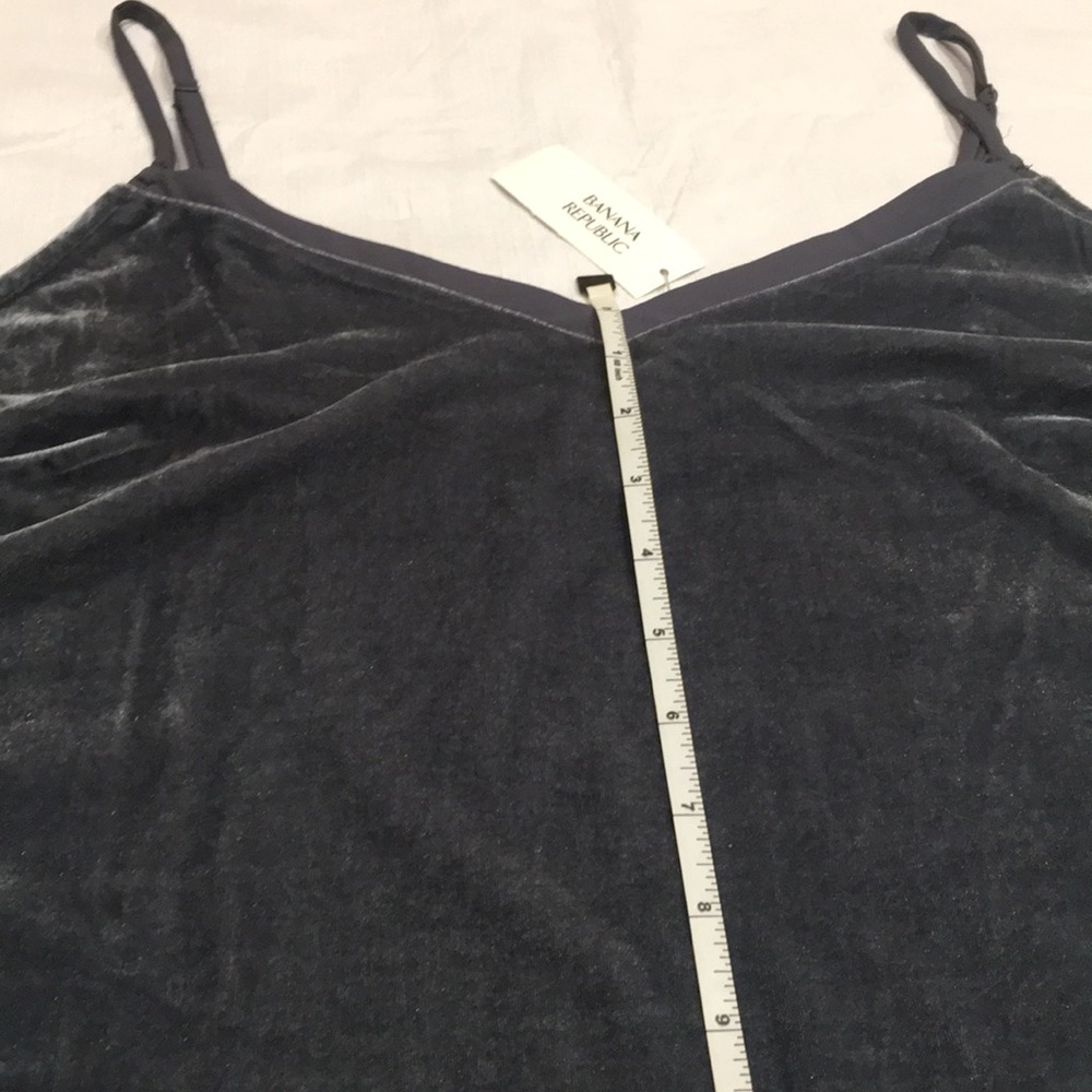 ❤️Velvet cami BANANA REPUBLIC tank V neck NWT - Picture 8 of 14